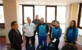 Аким области Марат Ахметжанов поддержал лыжниц перед Олимпийскими играми