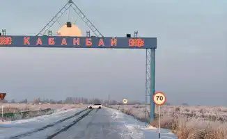 Аким ВКО Нурымбет Сактаганов посетил медицинские учреждения Тарбагатайского района, осмотрев действующие амбулатории и недостроенные объекты.