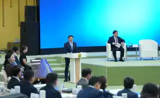 В Казахстане запущена программа подготовки специалистов по управлению искусственным интеллектом в госсекторе