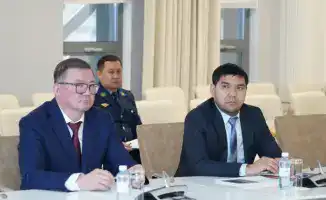 Подготовка к зимнему сезону: в Туркестанской области усилены работы по содержанию автомобильных дорог