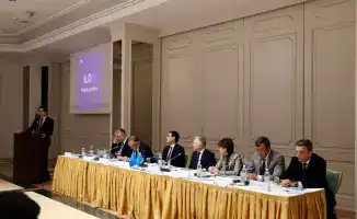 Обсуждение достойного труда в Казахстане международными экспертами в Астане