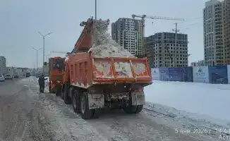 Снежный фронт: в Астане трудятся 3 тысячи бойцов в борьбе с зимней стихией