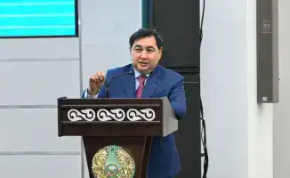 Обсуждение развития государственной службы в Казахстане: акцент на модернизацию и прозрачность