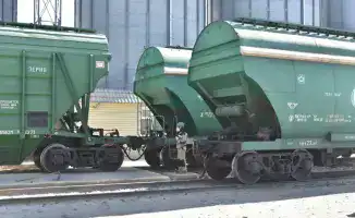 Зерно на железных дорогах: 30%-ный рост перевозок в 2025 году — новый рекорд Казахстана!