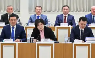 В Астане стартовало первое заседание Комиссии по конституционной реформе: рабочая группа представила 8 нововведений, озвученных государственным советником Ерланом Карином.