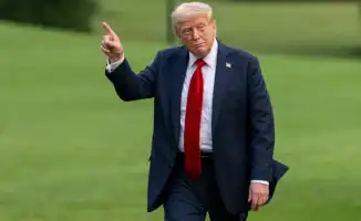 Американский лидер Дональд Трамп раскритиковал европейских лидеров за их внимание к вопросам, связанным с Гренландией, вместо того чтобы сосредоточиться на войне в Украине. Он считает, что текущие проблемы в Европе требуют более серьезного подхода и приор