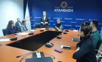Чайное варево: в Атырау убирают с прилавков опасные настои с запрещёнными красителями