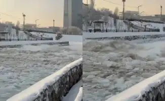 Ледяной поток Есентая: река превращается в бурлящий водопад, а Алматы обсуждает зимнюю стихию