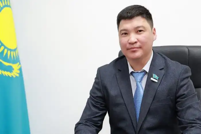 Атырау: новый капитан маслихата — Акылбек Кулбарахов! Атырау