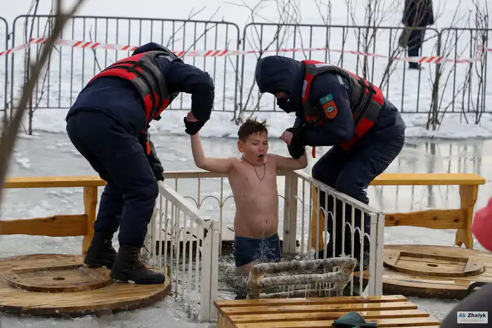  Атырау