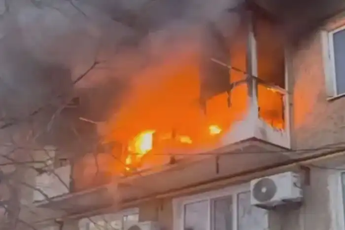 В Атырауской области зафиксировано 52 пожара с начала отопительного сезона, сообщает заместитель начальника департамента по чрезвычайным ситуациям Ратбек Демеуберген на брифинге. Атырау