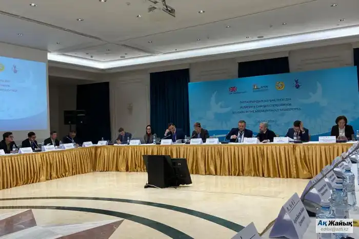 В Петропавловске имам оштрафовал журналистку после интервью: границы между информированием и ответственностью становятся всё более размытыми Атырау