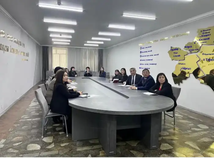 Круглый стол: Защитные механизмы прав человека в образовательной системе как щит в бурю конституционных реформ Атырау
