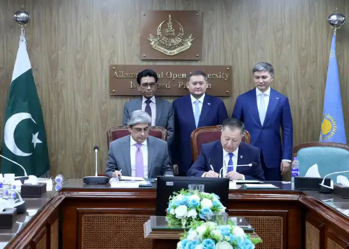 Казахстан и Пакистан расширяют сотрудничество в сфере науки и высшего образования (6)