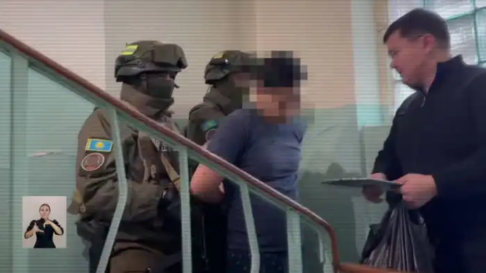 Алматы: Спецоперация по ловле теневых торговцев — 11 преступников пойманы в сети наркобизнеса Атырау