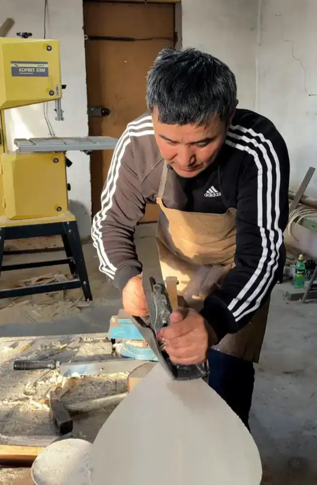 Master Craftsman in Ulan District Revives Kazakh Dombra Tradition for Future Generations Атырау