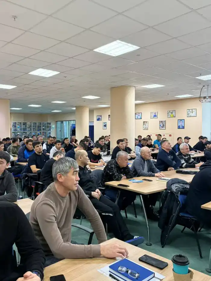В Астане стартовал курс повышения квалификации для тренеров по греко-римской борьбе Атырау