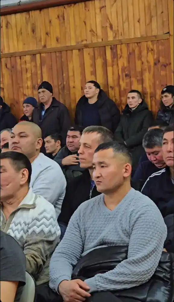 Укрепление правовой культуры: встреча прокурора с коллективом АО 'Астана-Теплотранзит' по профилактике правонарушений Атырау