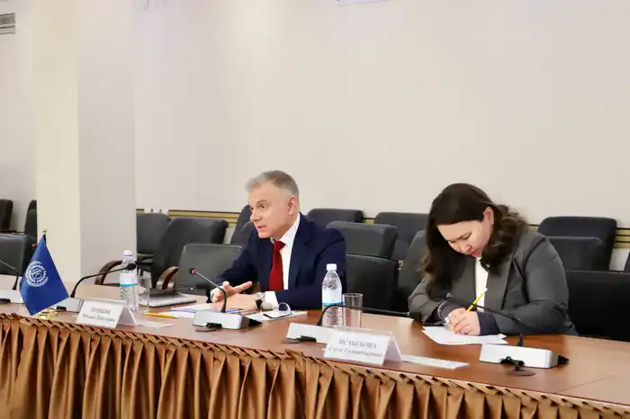 Встреча вице-министра труда с представителем МОТ обсуждение социальной защиты и условий труда Атырау