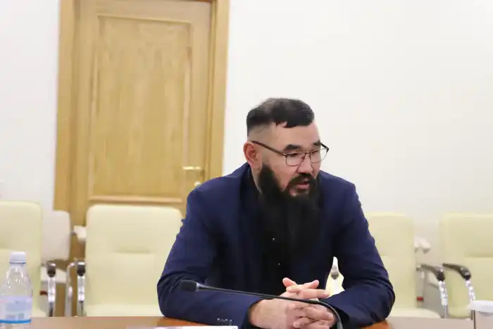 В Минтруда обсудили меры по улучшению адаптации переселенцев в северные регионы Атырау