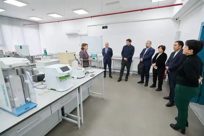 Наука, инновации и медицина: новый этап партнерства с AstraZeneca (2)