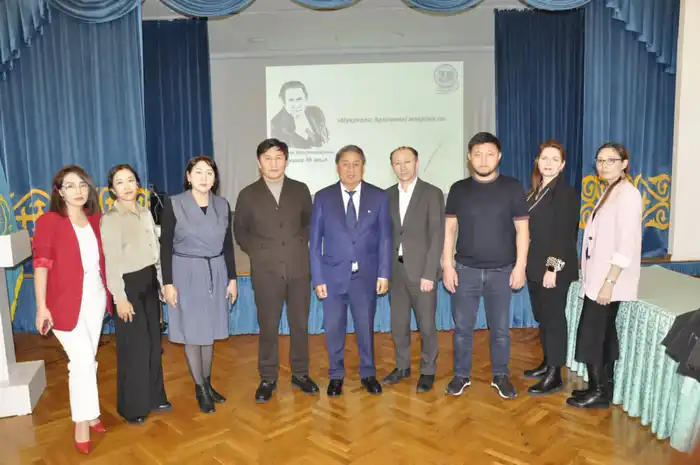 К 95-летию Мукагали Макатаева в Центральном государственном архиве кино-фотодокументов и звукозаписей состоялся культурно-духовный вечер (4)