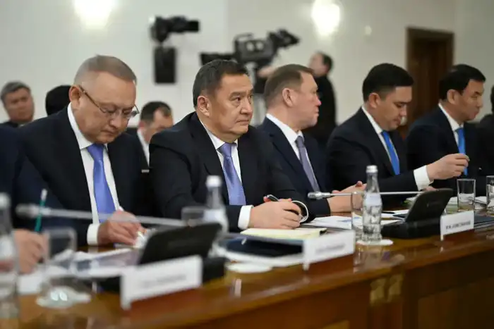 Президент Касым-Жомарт Токаев озвучил амбициозные реформы на расширенном заседании Правительства Атырау