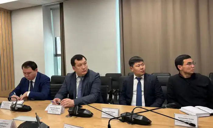 ТУРКЕСТАН: Обсуждение вопросов единства народа и референдума на совещании Атырау