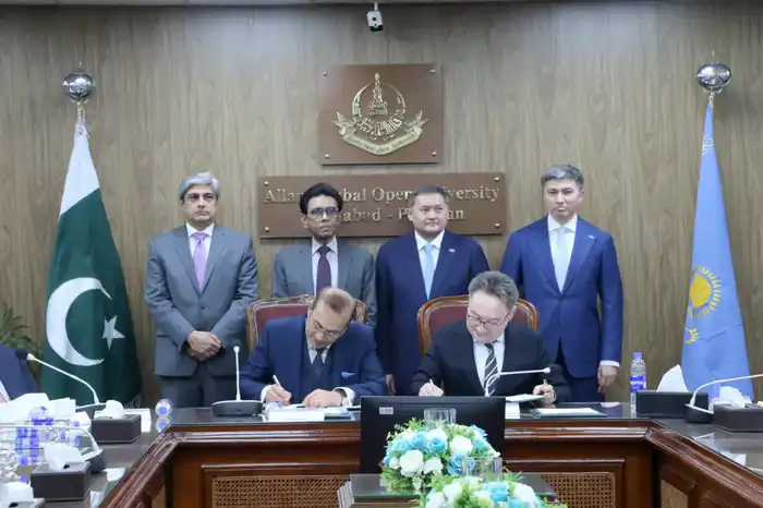 Казахстан и Пакистан расширяют сотрудничество в сфере науки и высшего образования (7)