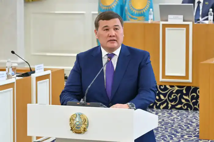 Аким Кызылординской области Нурлыбек Налибаев подчеркивает необходимость экологических норм в новой Конституции Атырау