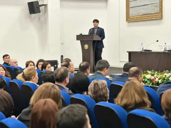 В Астане прошла дискуссия о профилактике правонарушений и экстремизма среди несовершеннолетних Атырау