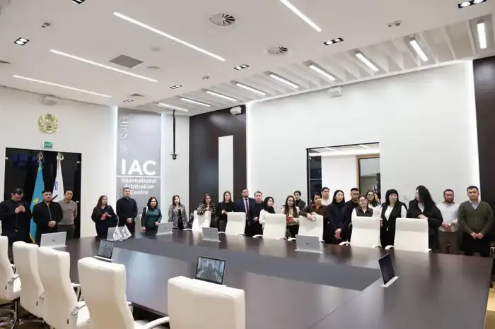 Выездная лекция магистрантов в МФЦА «Астана» Атырау
