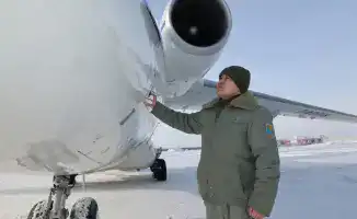 Казахстанский пилот Национальной гвардии преодолел более 900 часов налета, участвуя в международных гуманитарных миссиях