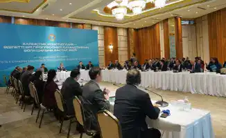 Обсуждение новой Конституции Казахстана: акцент на приоритет прав человека и предстоящий референдум
