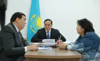 Решения Ербола Карашукеева на приеме граждан: путь к улучшению жилищных условий и трудоустройства в Жамбылской области