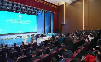 Туркестан: В 2025 году валовый региональный продукт взлетел до 526,3 млрд тенге, как птица, расправившая крылья на 16,3% выше прошлого года.