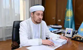 Встреча акима области с главным имамом региона перед Рамазаном: обсуждение религиозной ситуации и планов на месяц