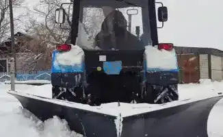 Уборка снега в Абайской области: предотвращение аварийных ситуаций и обеспечение безопасности жителей