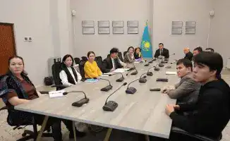 Круглый стол в Международном университете туризма и гостеприимства: эксперты обсуждают проект новой Конституции Казахстана