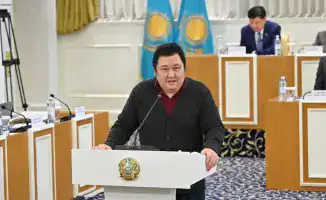 Марат Шибутов проект Конституции Казахстана готов к всенародному голосованию