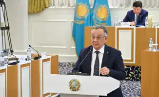 Глава Федерации профсоюзов подчеркивает значимость участия трудовых коллективов в обсуждении новой Конституции