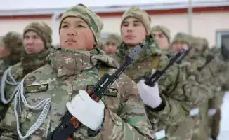 Защитники Отечества: Министерство обороны Казахстана бьет тревогу о ловушках незаконного «освобождения от армии»