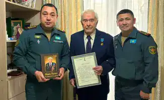 Поздравление ветерана войны Ивана Гапича со 103-летием подчеркивает значимость сохранения исторической памяти и поддержки старшего поколения