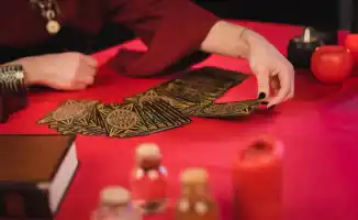 Гадалки на налоговом крючке: Казахстан готовит лицензии и фискальные сети для мистических услуг