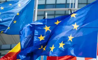 Евросоюз протягивает руку помощи приграничным регионам, как спасательный круг в бурном море войны в Украине