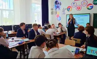 Педагог из Карагандинской области внедряет IT-инновации в сельской школе