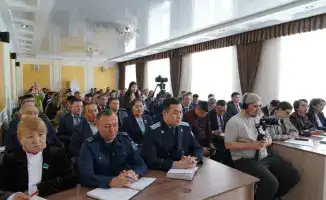 Паводки под пристальным взглядом: экономический рост на грани