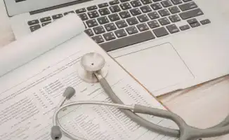 Отказ в выдаче свидетельства о смерти в Атырау: как бюрократические преграды мешают дочери завершить оформление документов на наследство