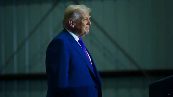 Трамп пообещал уничтожить ракетную индустрию и флот Ирана ударами США Атырау