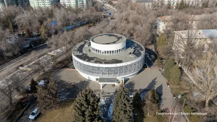 Заброшенный Дворец бракосочетания в Алматы: Возрождение любви из пепла забвения Атырау